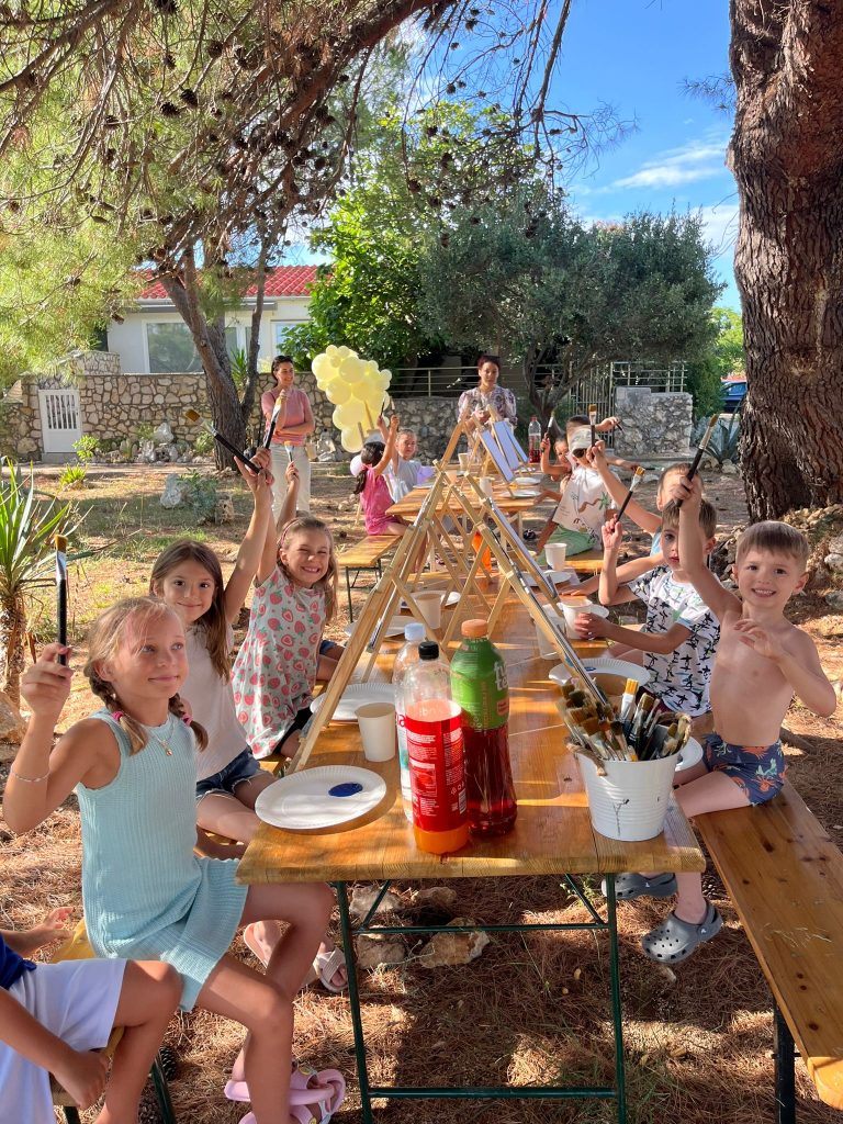 dream_play_otok_pag_mandre_gajac_turisticka_zajednica_igraonica_pineli_djeca_rodendan